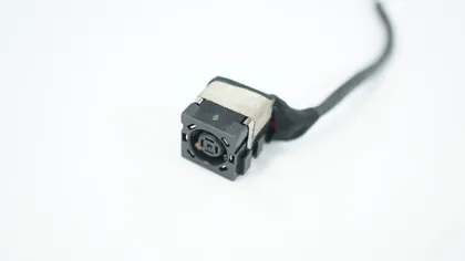 фото, Роз'єм живлення PJ540 (DELL 3421 ) з кабелем