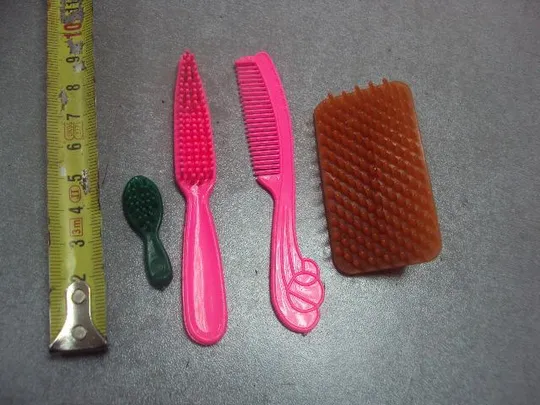 Расчески для куклы б/у лот 4 шт №3019 Ціна