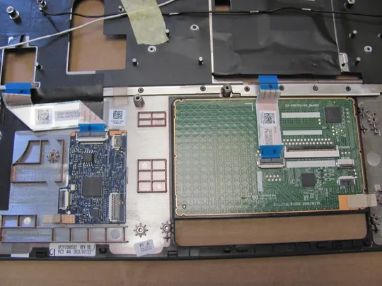 номер0972-4 кришка панель корпус топкейс палмрест AP2V7000502 0VN1PF  для Dell Precision 7550 7560  оригінал в Україні