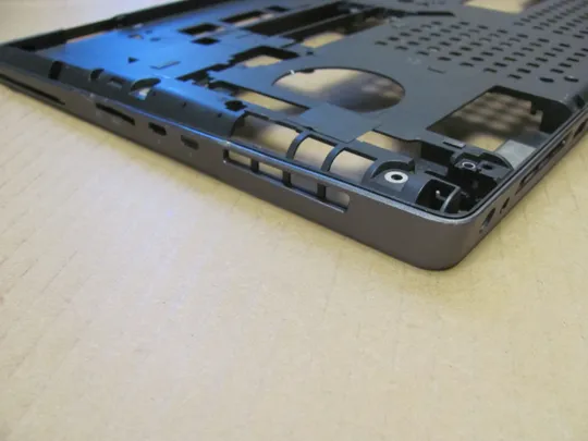 номер0988-2 Кришка дно піддон корпуса Нижний корпус (дно) для ноутбука Низ AM26J000B01 0V9DC7 для Dell Precision 7530 7540 M7540   оригінал Недорого