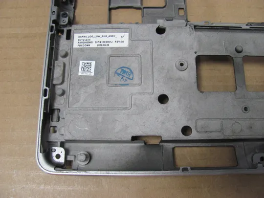 номер0982-1 Кришка дно піддон корпуса type-C AM1DI000601 0HDW1J для Dell Precision 7510 7520 оригінал З аукціону