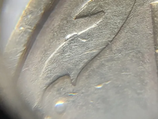 (6483) 50 копійок 1994 1.2АЕм різновид викрошок на вінку між 7 та 8 гронами(50 копеек 1994 1.2АЕм брак) Продаж