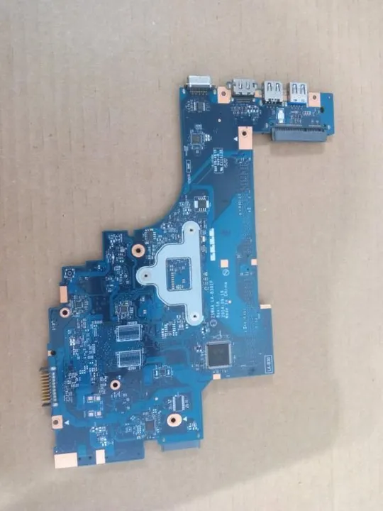 номер0315-10 материнська плата Mainboard Материнка Основна плата Системна плата Плата системи Laptop motherboard мамка  ноутбучна плата LA-B301P для TOSHIBA SATELLITE C50 C55 L55 оригінал Продаж