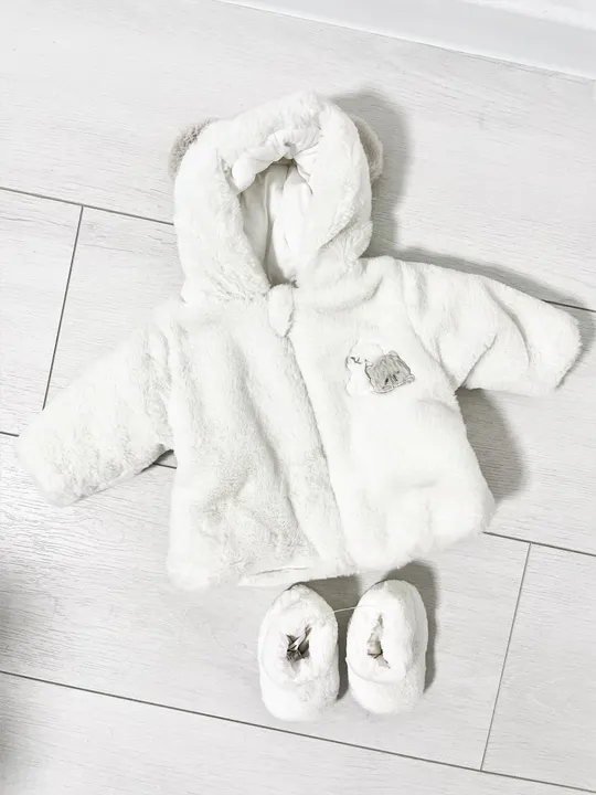 Куртка + пінеткі Bebetto Teddy (0-6 міс) З аукціону