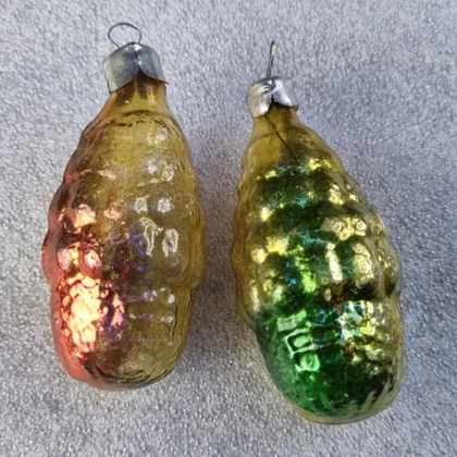 фото, Елочная игрушка "шишки" 2 шт, ссср