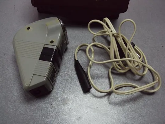 Купити Электрическая бритва электробритва Харьков 44 с футляром №1330