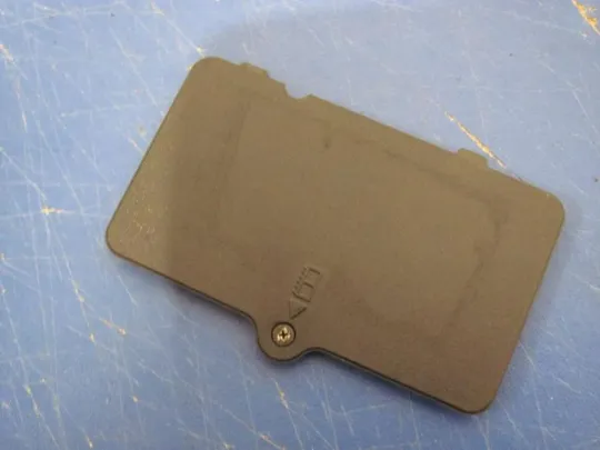 №156-30 сервісна кришка 6070A0098401 для HP Compaq NX8220 оригінал Ціна