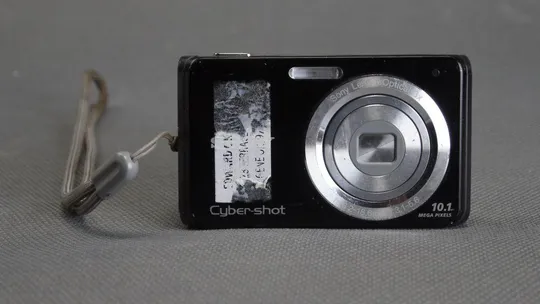 цифровой фотоаппарат 10.0Mpix Sony SteadyShot DSC-W180 + x3.0 Sony lens Ціна
