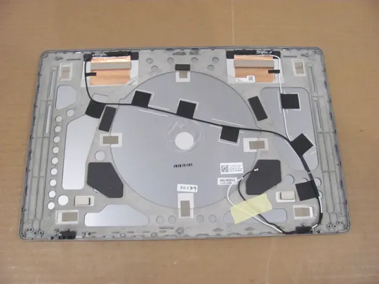 Купити 862-2 кришка матриці AM2JX000110 0599RR для Dell Latitude 5500 5510 5511 Precision 3540 3541 3551 оригінал