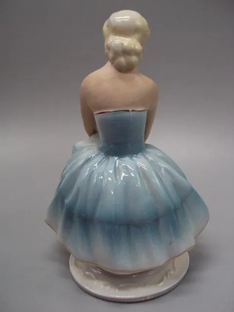 Фигура фарфор Германия балет балерина завязывает пуанты 17 см под реставрацию (№1857) №10572 Де купити