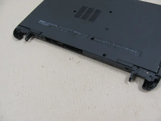 номер0118-3  Кришка дно піддон корпуса AP14D000410 754213-001  для HP 250 G3, 255 G3, 15-G, 15-H, 15-R, 15-T, 15-Z оригінал З аукціону
