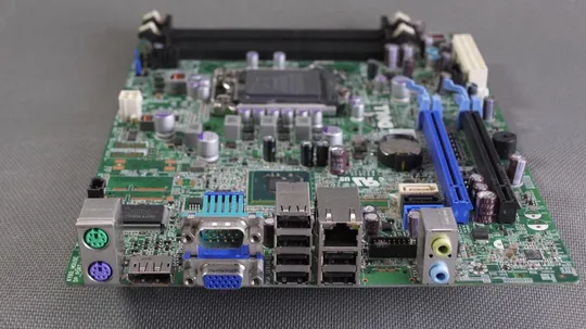 материнская плата DELL Optiplex 790 Q65 Core i5 i7/DDR3/PCI-e/SATA 3.0 microATX 0D28YY З аукціону