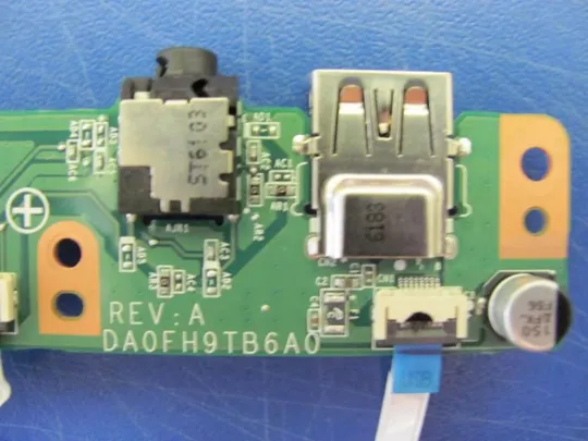 Купити №18-11 плата AUDIO USB DA0FH9TB6A0 3LFH9PB0000 для FUJITSU LIFEBOOK A555 A557 оригінал