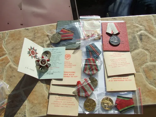 Орден ВОВ -2 ст. № 1 502 692 на Владыка С. и 7 медалей.г. Ужгород + доки Недорого