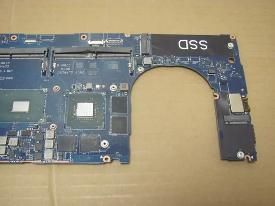 номер0944-10 материнська плата Mainboard Материнка Основна плата Системна плата Плата системи Laptop motherboard мамка ноутбучна плата AAM00 LA-C361P  SR2FU i7-6820HQ для  Dell Precision 5510, XPS 15 9550  оригінал Продаж