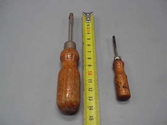 Инструмент отвертка с прямым шлицем ссср лот 2 шт длина 14 см и 9 см №15665 З аукціону