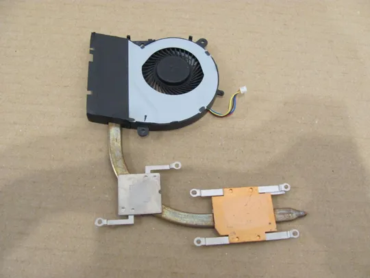 Купити 527-15 система охолодження 13N0-S7A0101 для Asus F555Q X555L A555 X554 X555 R556 K555 F555 оригінал