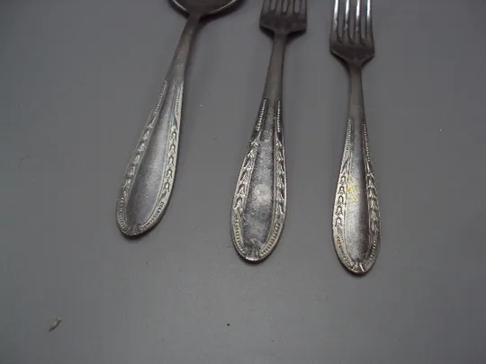 Столовые приборы ложка и вилки столовая и десертная ДСС нерж цветы колокольчики нержавейка №18620в Де купити