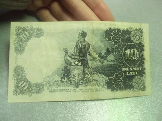банкнота 10 лат 1937 латвия №324 Продаж