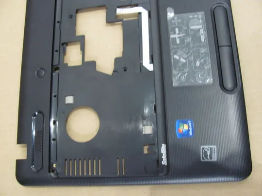 506-8 Кришка панель палмрест тачпад AP0IK000200 для Toshiba Satellite C660, C660D оригінал З аукціону