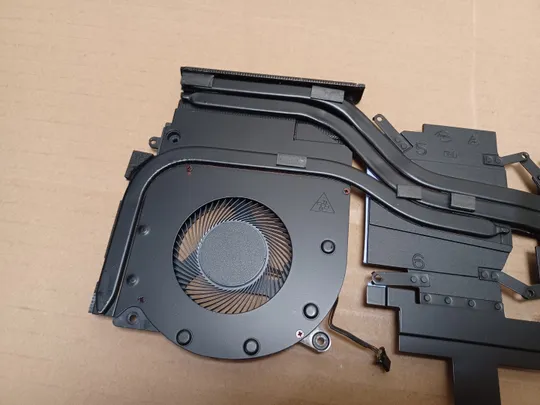 номер1057-17 система охолодження AT2KH001FAL 0X9FRW  для Dell Alienware M15 R2 Охолоджувальна система Кулери та системи охолодження Охолодження материнської плати cooling system Кулер Охолоджувальний блок  оригінал Де купити