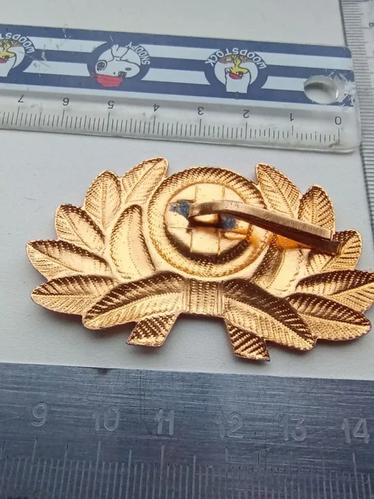 Купити Кокарда, СССР, милиция, рядовой и младший начальствующий состав медвытрезвителей образца  1971 года