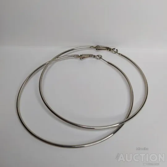 Великі сережки З аукціону