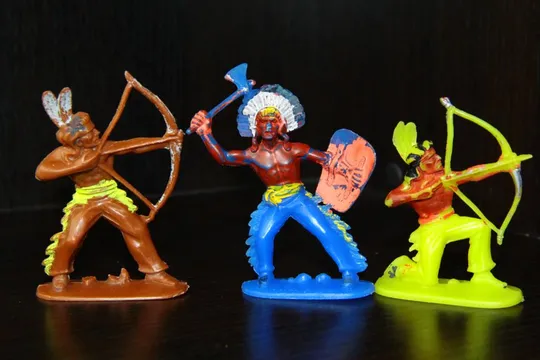 индейцы 55-60мм  JEAN HOEFLER ФРГ набор 12 З аукціону