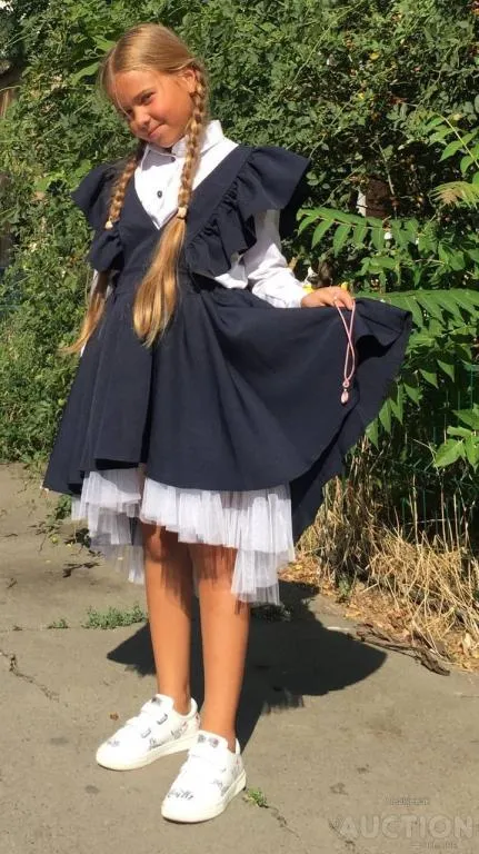 Сарафан для дівчинки колір темно синій Недорого