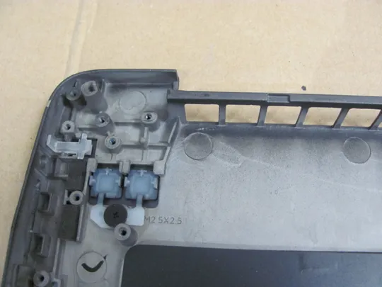 610-1 Кришка панель палмрест 850108-001 AM1CA000500 для HP EliteBook ZBOOK 17 G3  оригінал Де купити