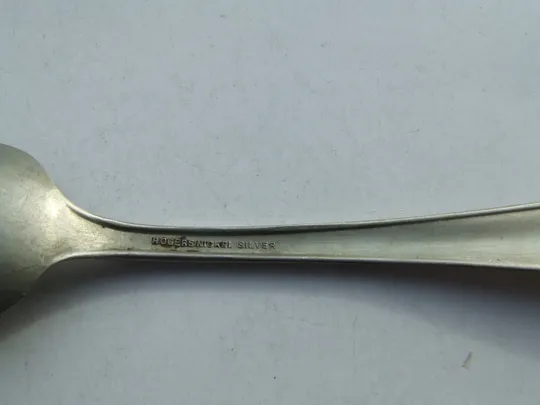 Ложки чайні- 2 шт. посріблення вага 42 гр. Германія роз.-15 см. 1920-40 рр.. Недорого