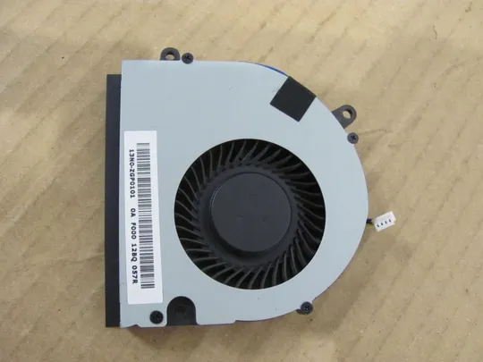 номер0489-9 Вентилятор (кулер, FAN) 13N0-ZGP0101 для MEDION P7818 E7221 E7222 E7220 оригінал Продаж