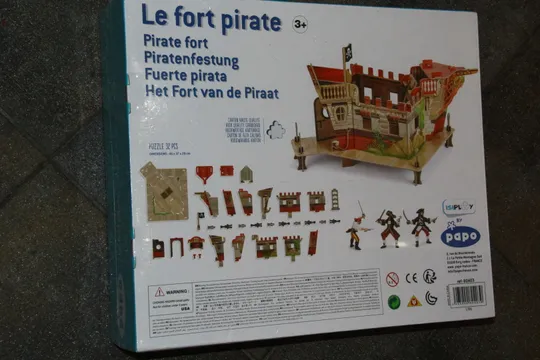 ПІРАТСЬКИЙ ФОРТ пират PAPO Франція 90-100мм НОВИЙ В УПАКОВЦІ Продаж