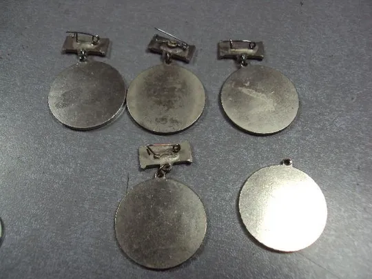 знак 20 лет хртз хмельницкий радиотехнический завод лот 5 шт №1457 Де купити