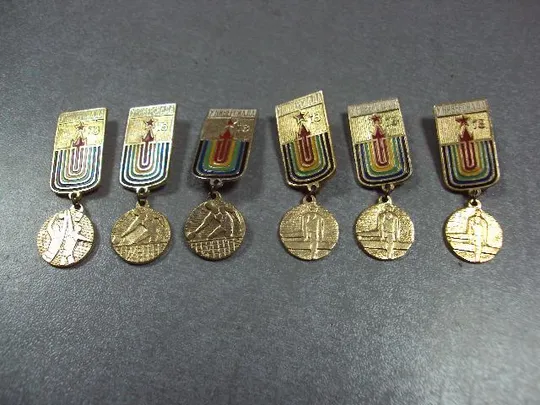 Купити знак универсиада москва 1973 лот 6 шт №1675