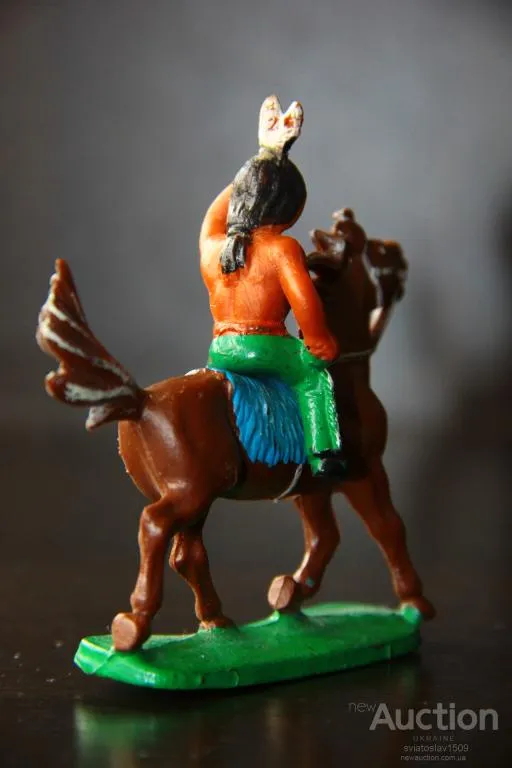 индеец ГДР №097 ЖЕЛЕЗНАЯ РАКУШКА на коне №311 Фрихольд Фишер З аукціону