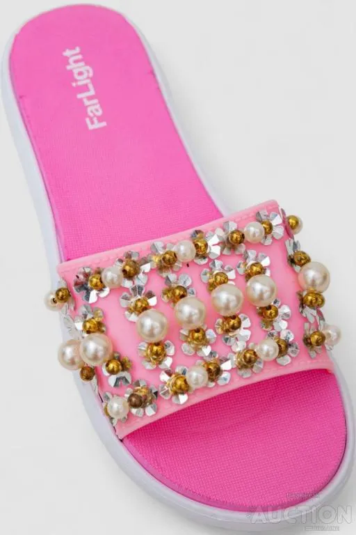 Купити Шлепанцы женские с бусинами, цвет розово-белый, 243R8459-1