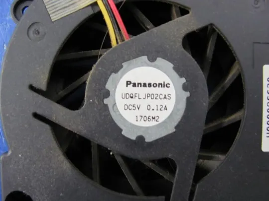 №137-17 охолодження 13N0-YTA0202 H000026630 для Packard Bell VAB70 оригінал З аукціону