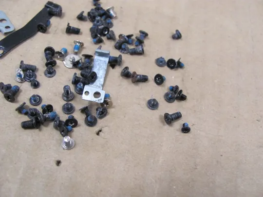 номер0180-2 комплектуюче гвинти  для DELL Latitude E7250 оригінал З аукціону