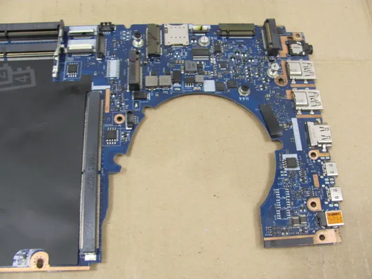 725-6  материнська плата APW50 LA-C381P  848219-001 SR2FQ  i7-6700HQ для  HP Zbook 15 G4 оригінал З аукціону