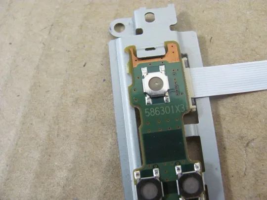 номер0146-23 плата кнопок тачпаду 586301X3 для FUJITSU LIFEBOOK E752 E781 E782 оригінал Недорого