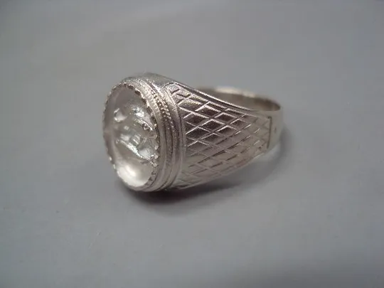 Мужской перстень кольцо овал зодиак Рыбы гороскоп серебро Украина вес 5,18 г размер 19 №15147 Характеристики