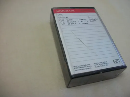 Видеокассета EMTEC . Для Видеокамера  VHS C . HIGH GRADE . Compact Video Cassette . Інтернет-аукціон