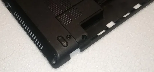 Нижня частина корпуса (поддон) з ноутбука Acer Aspire 5551G AP0C90004100 Недорого