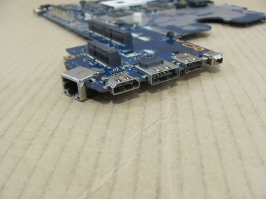 номер0295-24 материнська плата Mainboard Материнка Основна плата Системна плата Плата системи Laptop motherboard мамка  ноутбучна плата РОБОЧА LA-6561P для Dell Latitude E6520 оригінал З аукціону