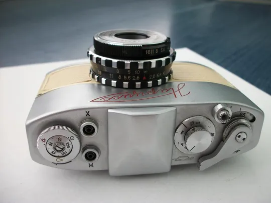 Фотоаппарат Нарцисс, НАРЦИСС . Объектив ВЕГА-М-1 , белый корпус.  Футляр Де купити