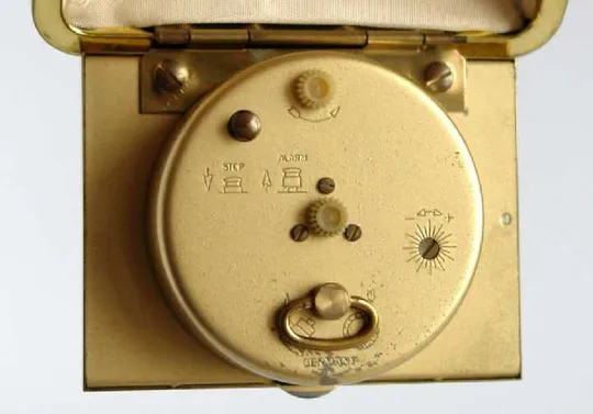 Дорожній годинник будильник BADUF 1970-ті Germany Інтернет-аукціон