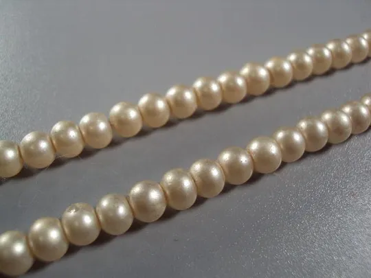 Бижутерия бусы под жемчуг стекло в один ряд длина 86 см №11803 Де купити