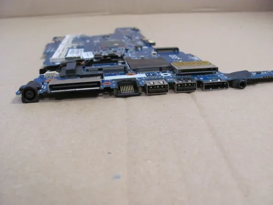 номер0249-28 материнська плата Mainboard Материнка Основна плата Системна плата Плата системи Laptop motherboard мамка  ноутбучна плата  730803-001 6050A2560201 SR1ED   i5-4300U для HP ELITEBOOK  840 G1 оригінал Недорого