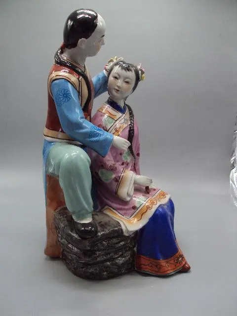 Фигура фарфор статуэка Китай DKT ANNO 1998 китаец и китаянка парень с девушкой высота 36,5 см №88 Де купити